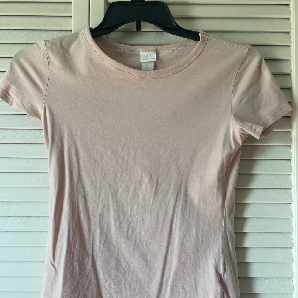 H&M Light Pink Short Sleeve Crewneck Tee
